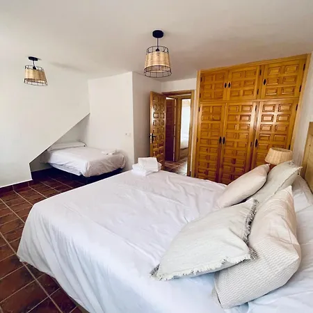 Apartment El Capricho De La Serrania Iv